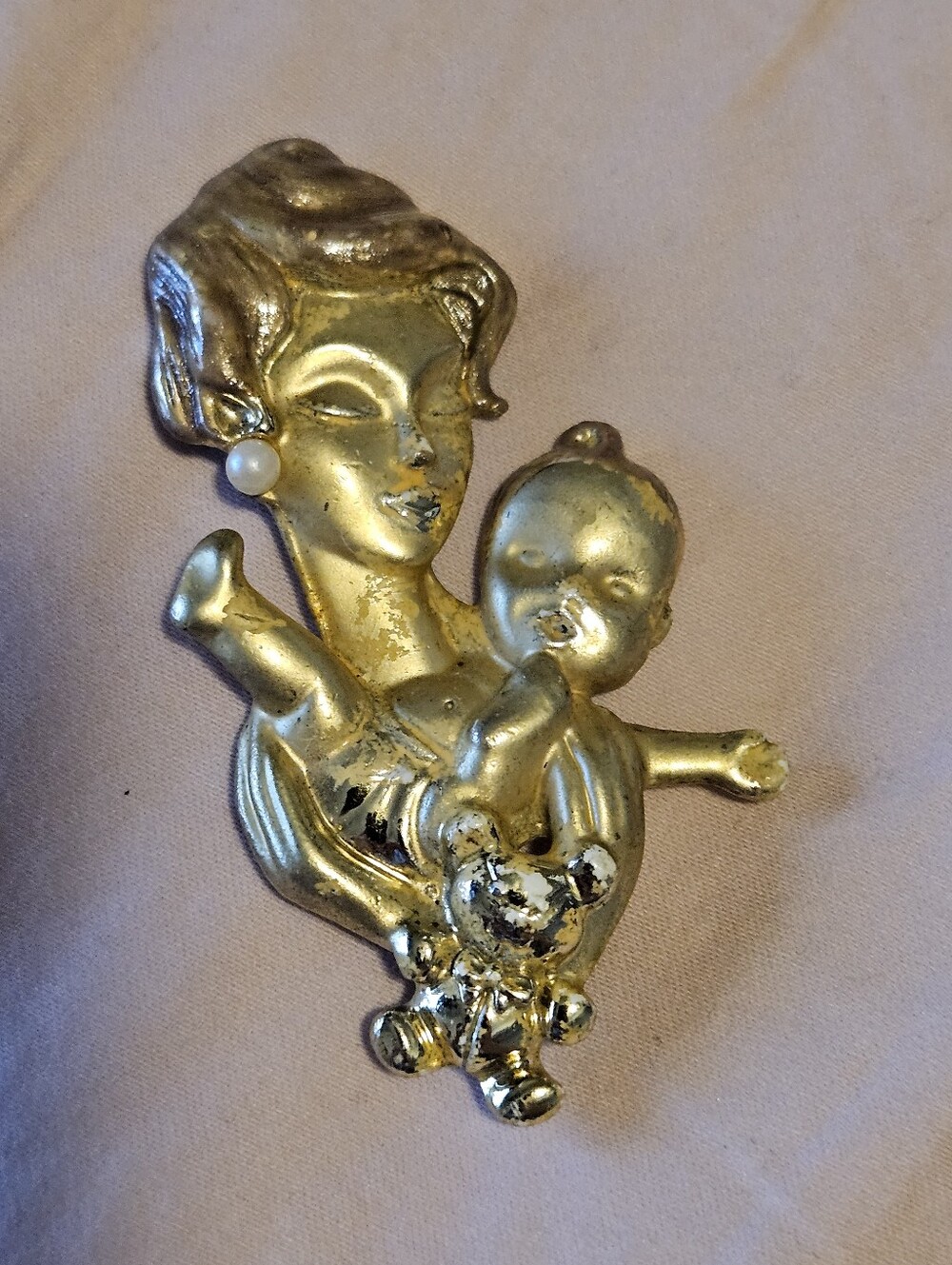 Vintage Gold-tone Brooch Mother And Baby